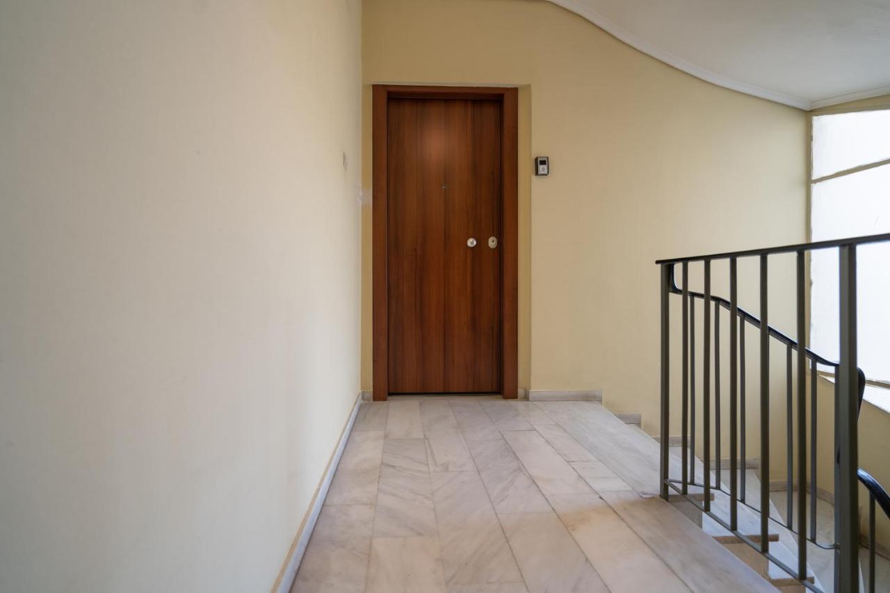 Pagrati'S Best Apartment Athen Eksteriør bilde